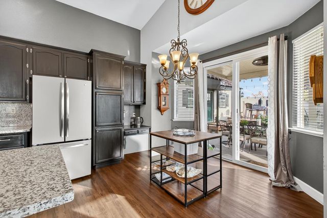 511 Heiler Ct, Folsom, CA 95630