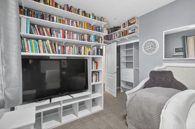 511 Heiler Ct, Folsom, CA 95630