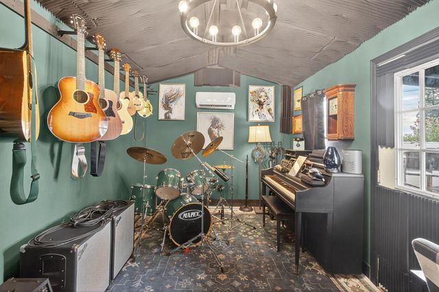 511 Heiler Ct, Folsom, CA 95630