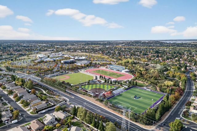 511 Heiler Ct, Folsom, CA 95630