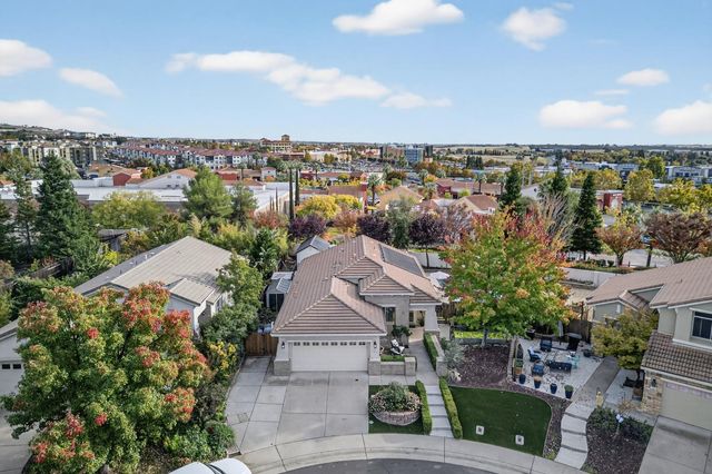 511 Heiler Ct, Folsom, CA 95630