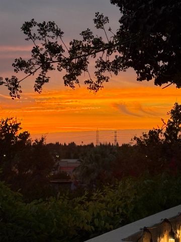 511 Heiler Ct, Folsom, CA 95630