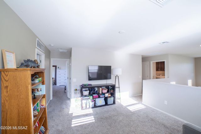851 E Mule Creek Loop, Sahuarita, AZ 85629