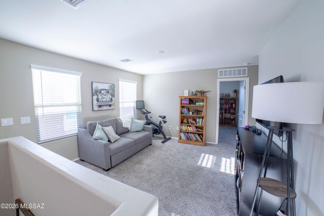 851 E Mule Creek Loop, Sahuarita, AZ 85629