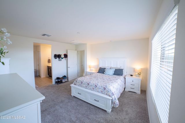 851 E Mule Creek Loop, Sahuarita, AZ 85629
