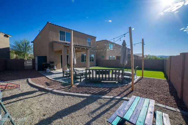 851 E Mule Creek Loop, Sahuarita, AZ 85629