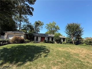 2304 Mossy Hollow PL, Virginia Beach, VA 23454