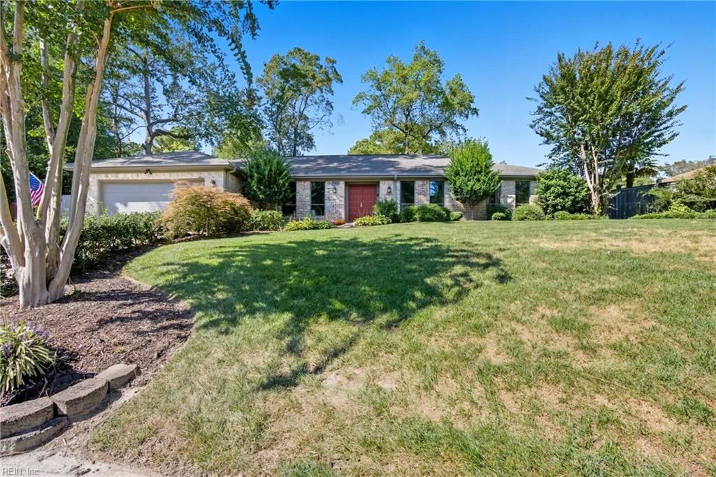 2304 Mossy Hollow PL, Virginia Beach, VA 23454