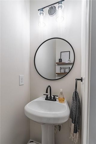 5535 Hedge Brook Drive, Cumming, GA 30028