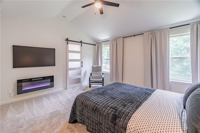 5535 Hedge Brook Drive, Cumming, GA 30028