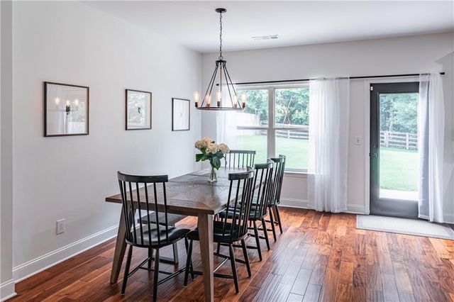 5535 Hedge Brook Drive, Cumming, GA 30028