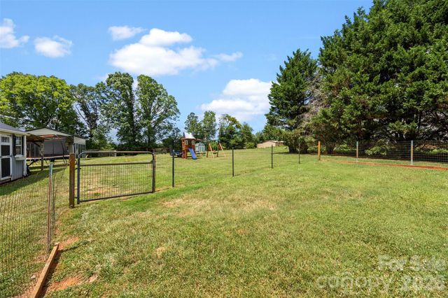 5115 Tonys Way, Vale, NC 28168