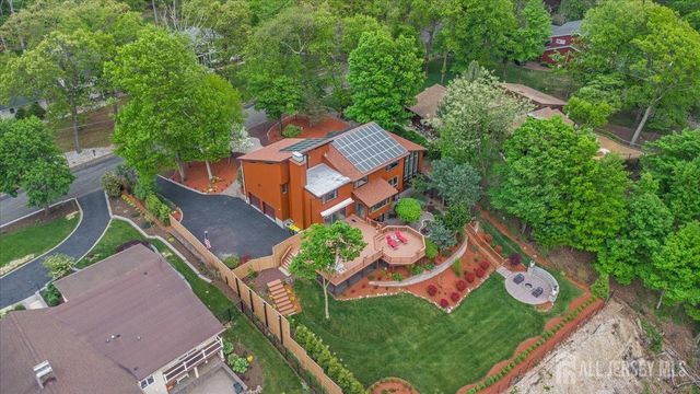 950 Sunset Ridge, Bridgewater, NJ 08807