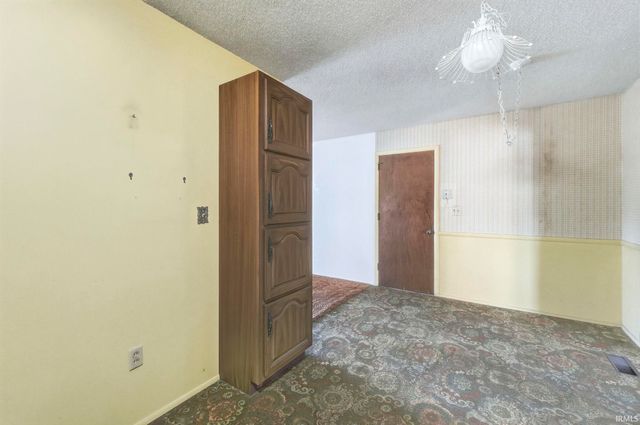 502 N Lenfesty Avenue, Marion, IN 46952