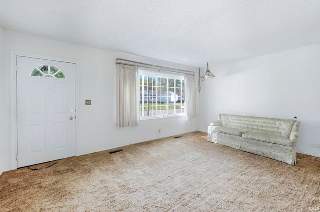 502 N Lenfesty Avenue, Marion, IN 46952