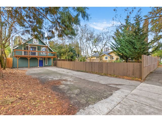 780 VAN BUREN St, Eugene, OR 97402