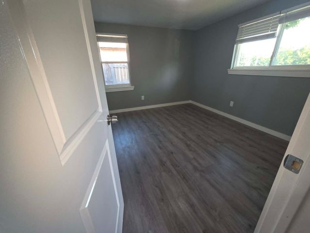 1317 W Bruton, Mesquite, TX 75149