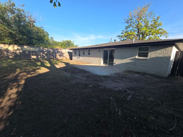 1317 W Bruton, Mesquite, TX 75149