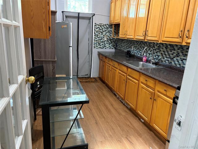 393 Crescent Street, Brooklyn, NY 11208