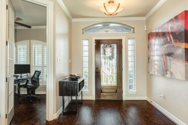 64 Poppy Court, Lake Jackson, TX 77566