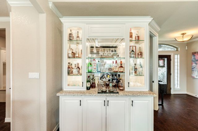 64 Poppy Court, Lake Jackson, TX 77566