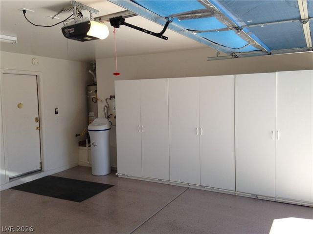 8228 Corset Creek Street, Las Vegas, NV 89131