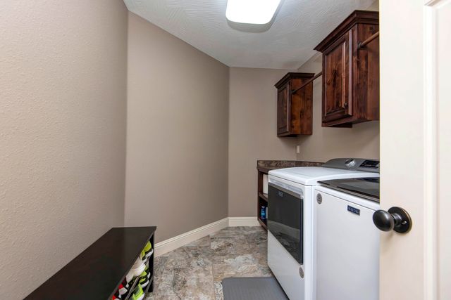 4604 E Kentbrook Drive, Springfield, MO 65802
