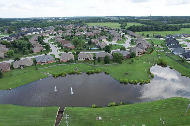 4604 E Kentbrook Drive, Springfield, MO 65802