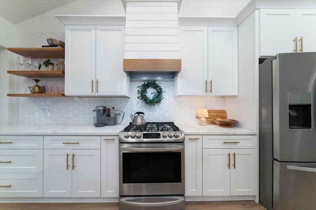 1516 Arden Court, Mount Pleasant, SC 29466