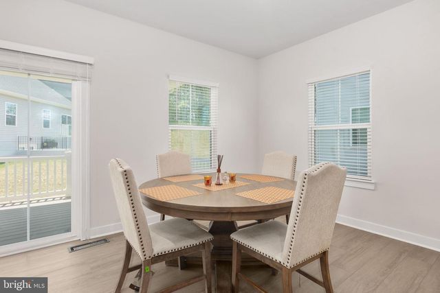 409 VANDEGRIFT RD, Stafford, VA 22554