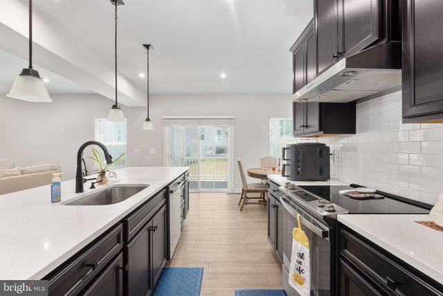 409 VANDEGRIFT RD, Stafford, VA 22554