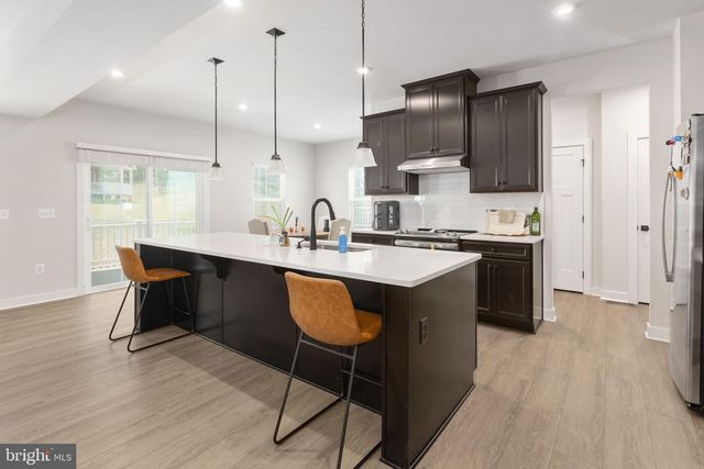409 VANDEGRIFT RD, Stafford, VA 22554
