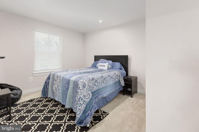 409 VANDEGRIFT RD, Stafford, VA 22554