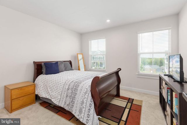 409 VANDEGRIFT RD, Stafford, VA 22554