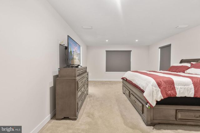 409 VANDEGRIFT RD, Stafford, VA 22554