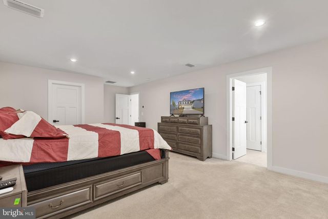 409 VANDEGRIFT RD, Stafford, VA 22554