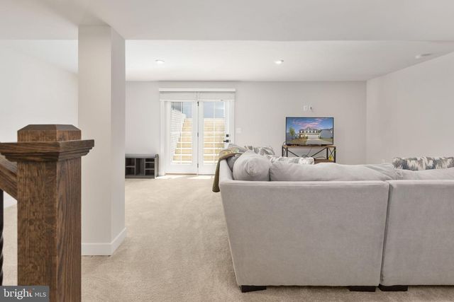 409 VANDEGRIFT RD, Stafford, VA 22554