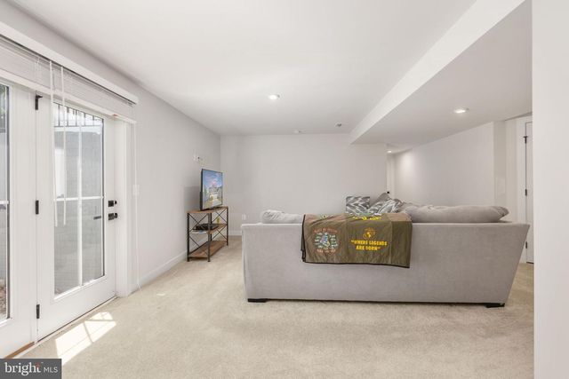 409 VANDEGRIFT RD, Stafford, VA 22554
