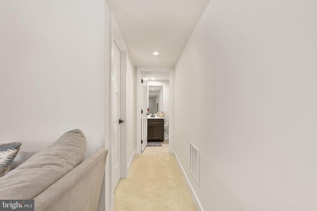 409 VANDEGRIFT RD, Stafford, VA 22554