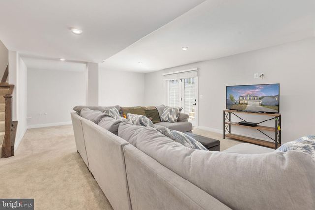 409 VANDEGRIFT RD, Stafford, VA 22554