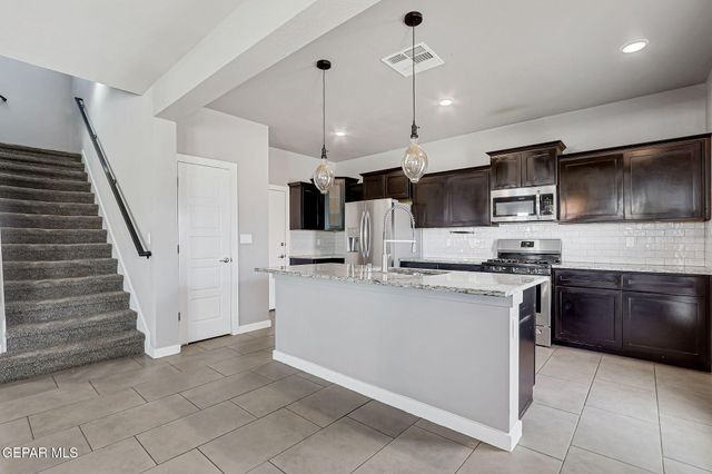 2853 TIERRA GARDEN Drive, El Paso, TX 79938