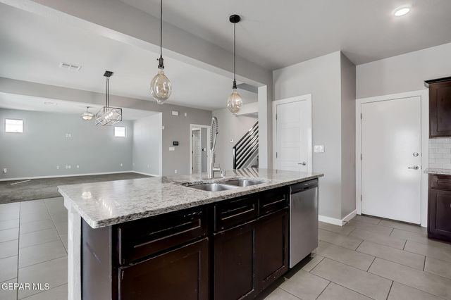 2853 TIERRA GARDEN Drive, El Paso, TX 79938