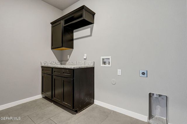 2853 TIERRA GARDEN Drive, El Paso, TX 79938