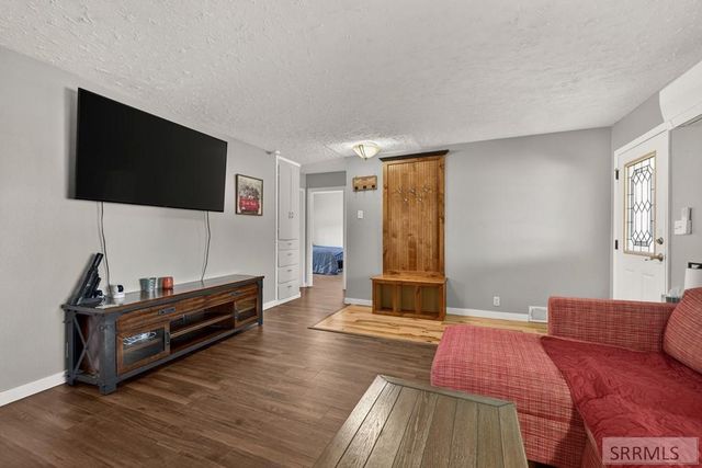 230 E Shelley Street, Idaho Falls, ID 83402