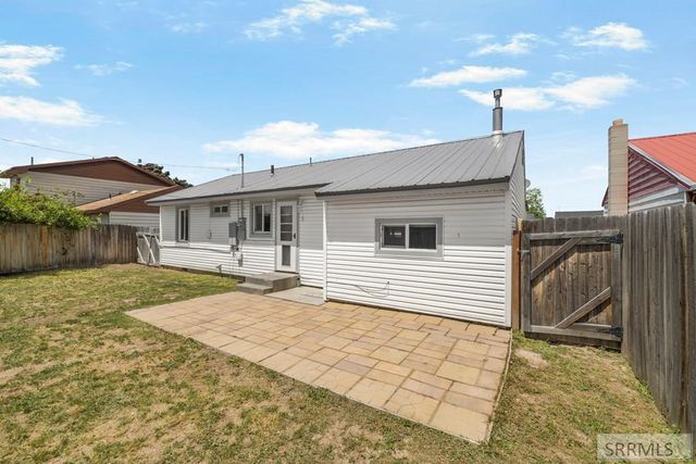 230 E Shelley Street, Idaho Falls, ID 83402