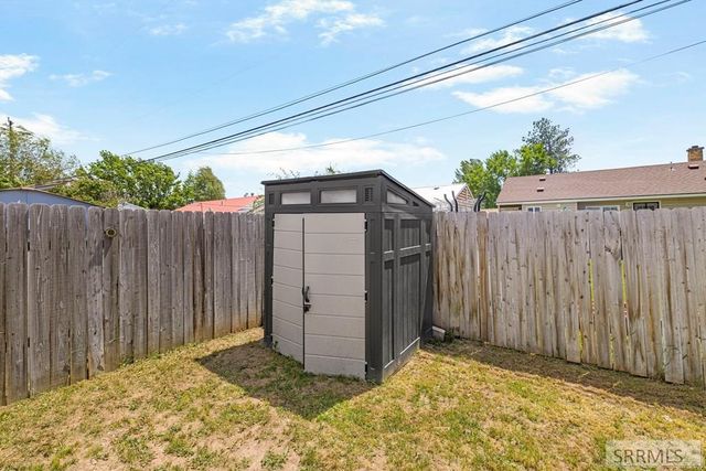 230 E Shelley Street, Idaho Falls, ID 83402
