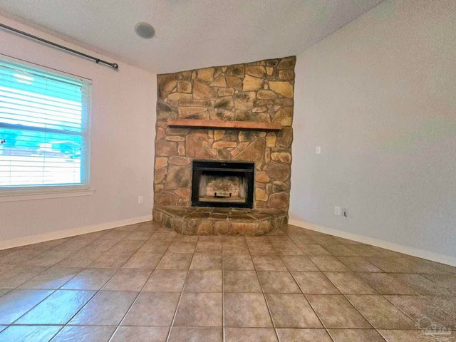 1787 Booth Lake Rd, Cantonment, FL 32533