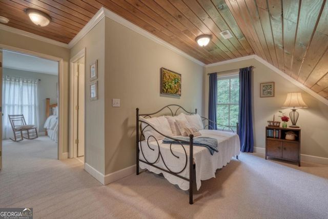 105 Evergreen Road, Hiawassee, GA 30546