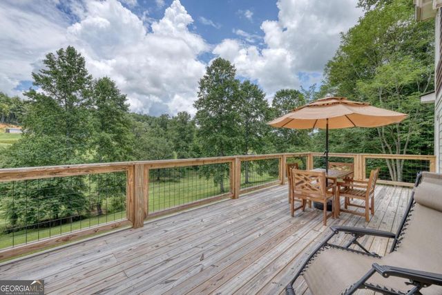 105 Evergreen Road, Hiawassee, GA 30546