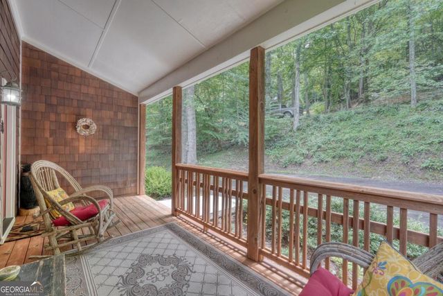 105 Evergreen Road, Hiawassee, GA 30546